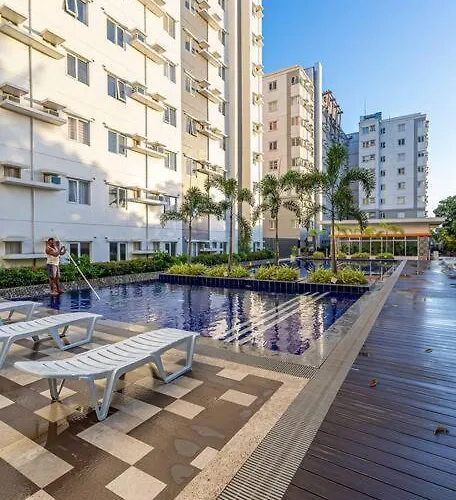 - Wifi Up To 100mbps - Pool - Netflix&chill アパート